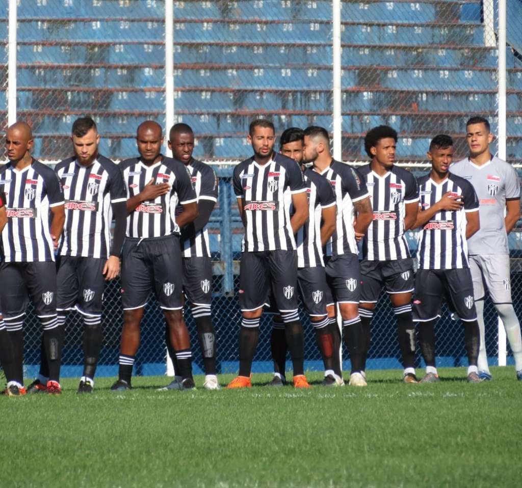 Cachorrão enfrenta Grêmio Osasco em busca de reação imediata (Foto: Brendow Felipe/EC São Bernardo)