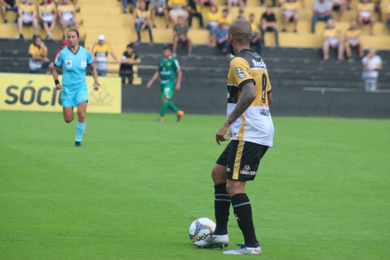 Série B: Elenco do Criciúma projeta recuperação em busca do acesso