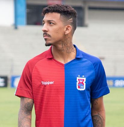 Série B: Paraná oficializa atacante do Vasco e contrata ex-Guarani