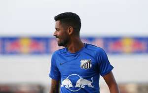 Série B: Zagueiro é absolvido e pode defender Bragantino contra Paraná