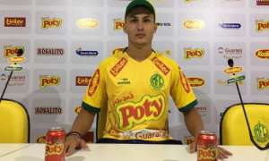 Athletico Paranaense acerta com lateral de time da Copa Paulista