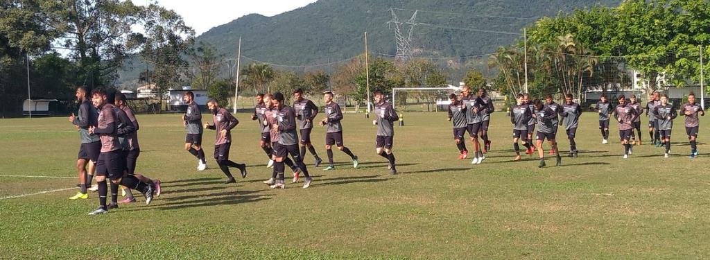 Figueirense treina para enfrentar o América - Kadu Reis