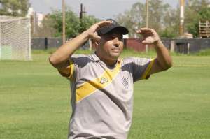 Após estrear com derrota na 2ª fase, time da Segundona demite técnico