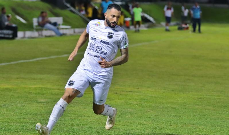 Rodrigo Rodrigues reforça o Atlético-GO -  Luciano Marcos