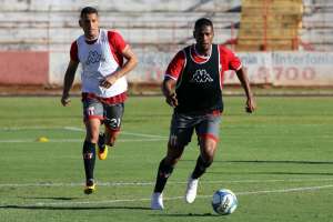 Série B: “Vamos manter a chama do acesso acesa”, garante zagueiro do Botafogo-SP