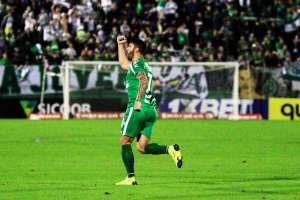 Com dúvidas no meio, Chapecoense encara Atlético-MG na Arena Condá