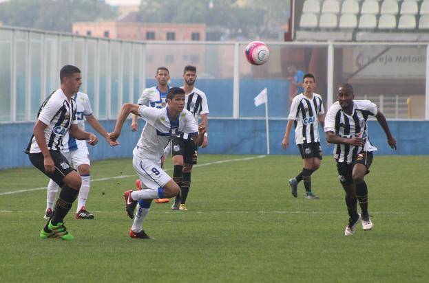 Netuno venceu pela segunda vez e entrou no G4