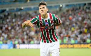 Clube da Europa sinaliza intenção de fazer proposta por atacante do Fluminense