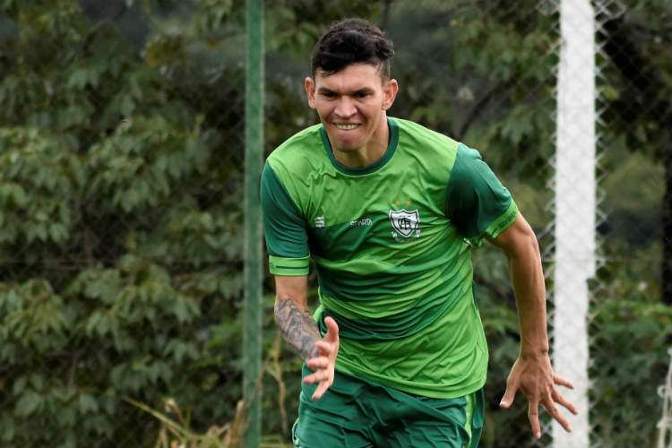 Série B: Jogadores encostados são reintegrados no América-MG após troca de treinador