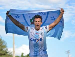 Série B: Atacante pentacampeão brasileiro retorna ao Londrina após período afastado