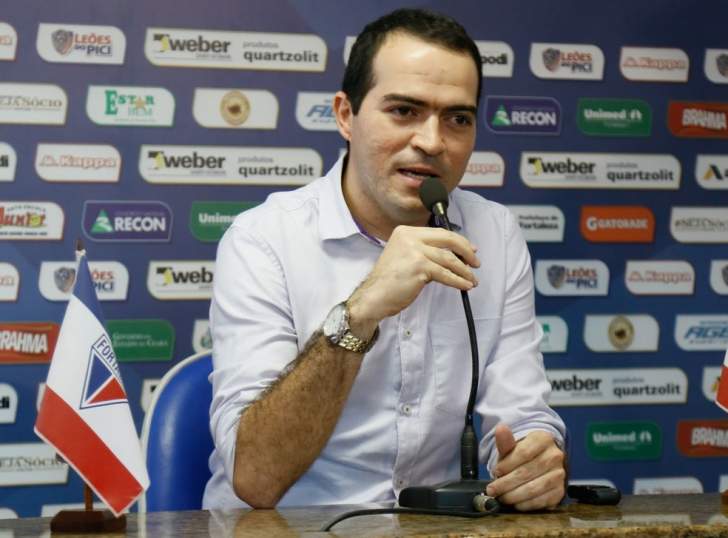 Presidente do Fortaleza esclarece como anda negociação com atacante do Palmeiras