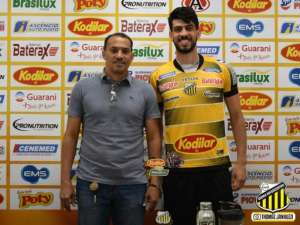 Copa Paulista: Após testes, atacante que está na Bélgica pode voltar ao Comercial