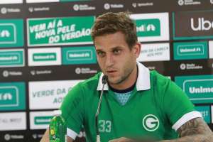 Maior contratação para a sequência do Brasileirão, He-Man é apresentado no Goiás