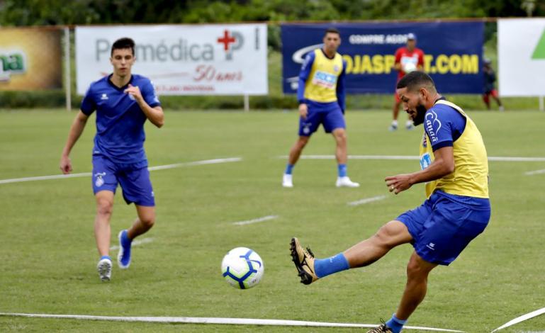 Bahia treina pensando no Cruzeiro - Felipe Oliveira.