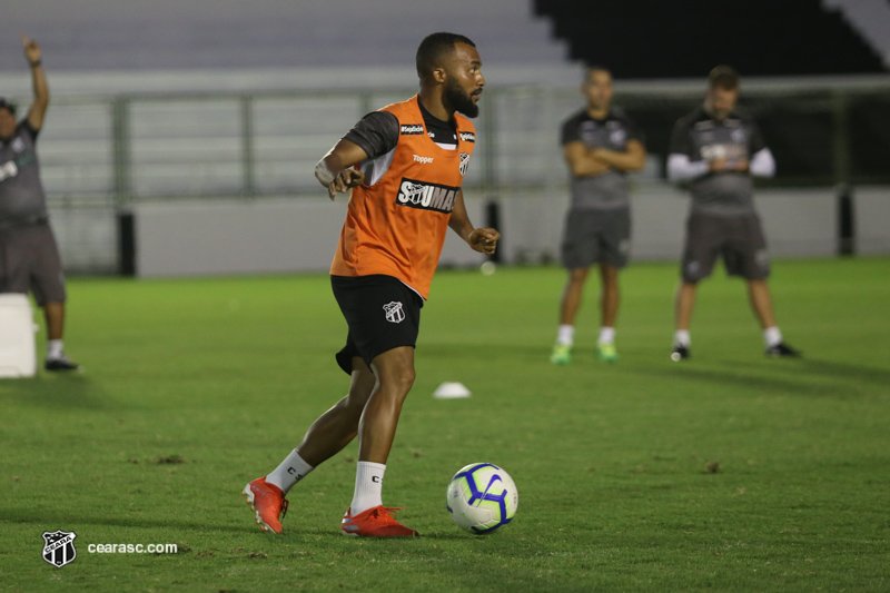 Com retornos importantes, Ceará aposta em fim de jejum contra Palmeiras