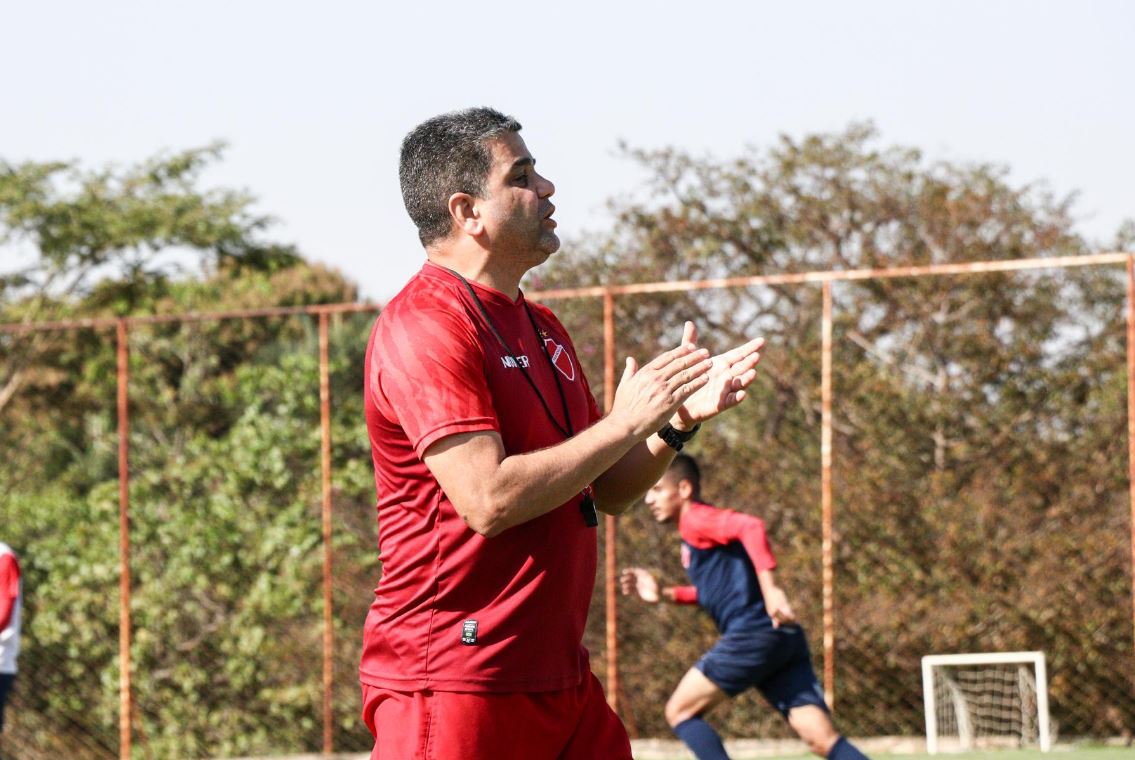 Vila Nova x América-MG – Qual treinador é pé quente?