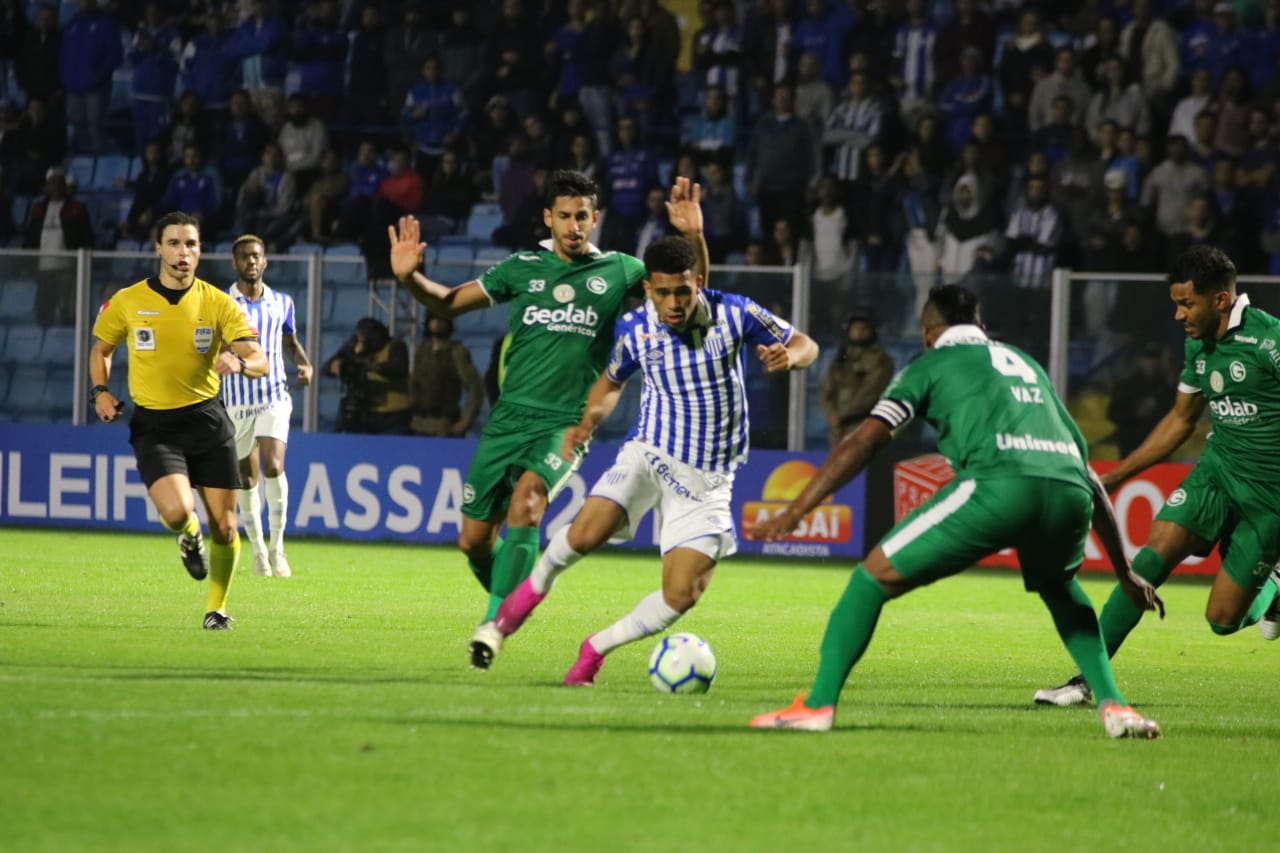 Avaí 0 x 0 Goiás – Leão continua sem vencer e na lanterna do Brasileirão