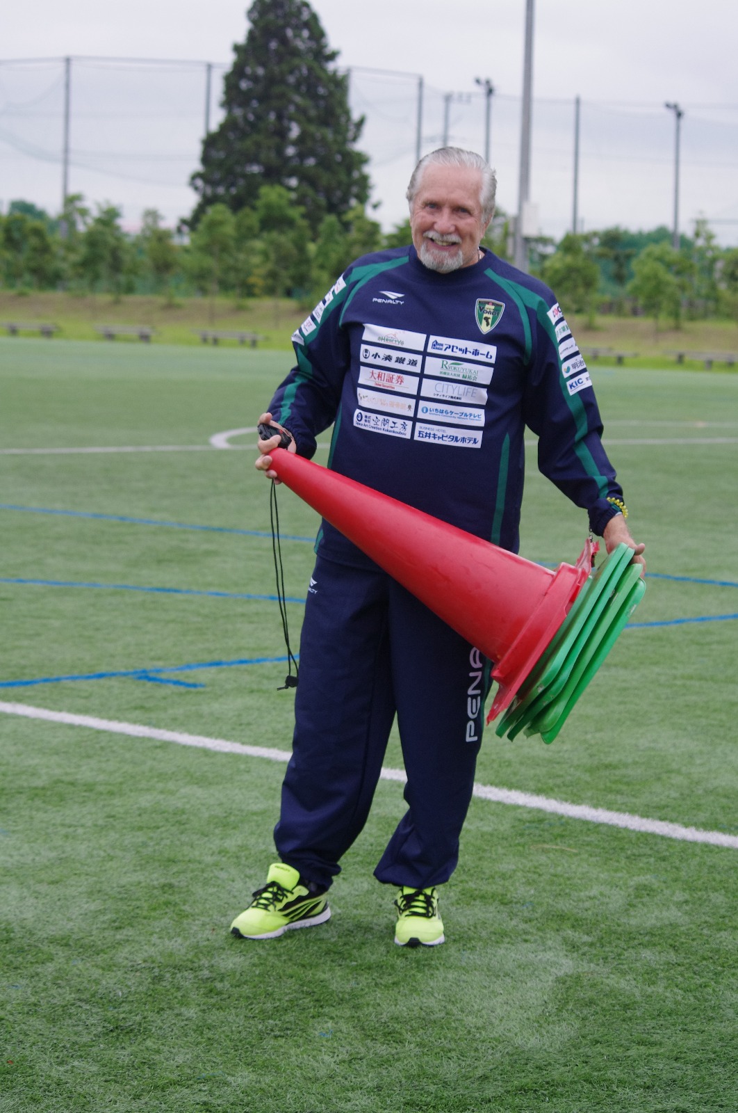Agora por goleada, Luís Flávio Buongermino vence mais pelo Vonds Ichiara