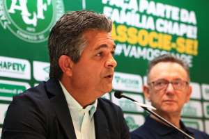 Presidente não garante permanência de Ney Franco na Chapecoense