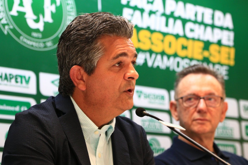 Presidente não garante permanência de Ney Franco na Chapecoense