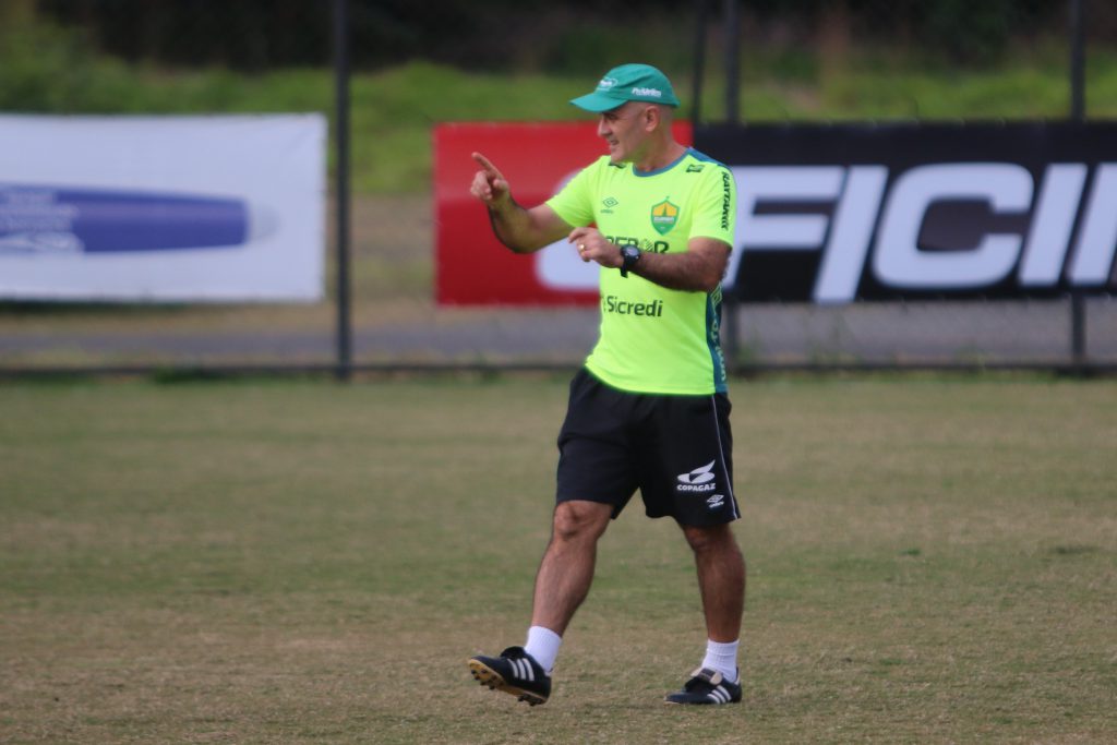 Série B: Elenco do Cuiabá prega respeito ao Guarani apesar da campanha ruim