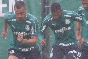 Grêmio faz proposta para contratar atacante sem espaço no Palmeiras