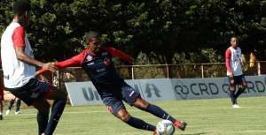 Série B: Marcelo Cabo tem desfalques para escalar Vila Nova contra líder