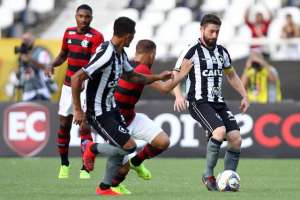Flamengo x Botafogo - Clássico para calmar os ânimos no Mengão ou ampliar a crise