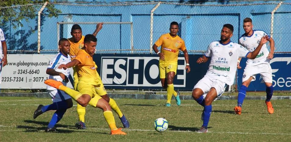 Vitória e Brasiliense ficaram no zero - Reprodução/Vitória