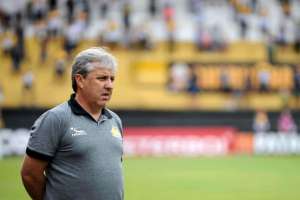 Série B: Dirigente do Criciúma sai em defesa do treinador: 