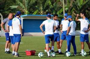 Valentim convoca torcida do Avaí para sequência de jogos na Ressacada
