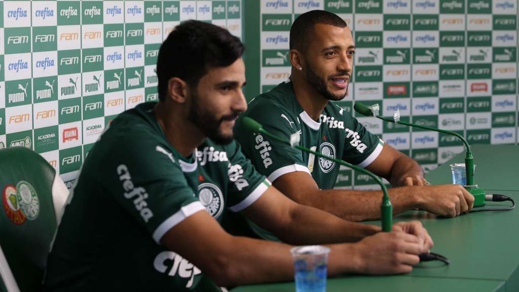 Henrique e Vitor Hugo foram apresentados pelo Palmeiras