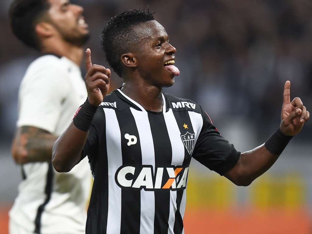 Atlético-MG recusa oferta milionária árabe por Cazares