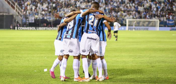 Grêmio festejou dois gols de André. Foto: Lucas Uebel