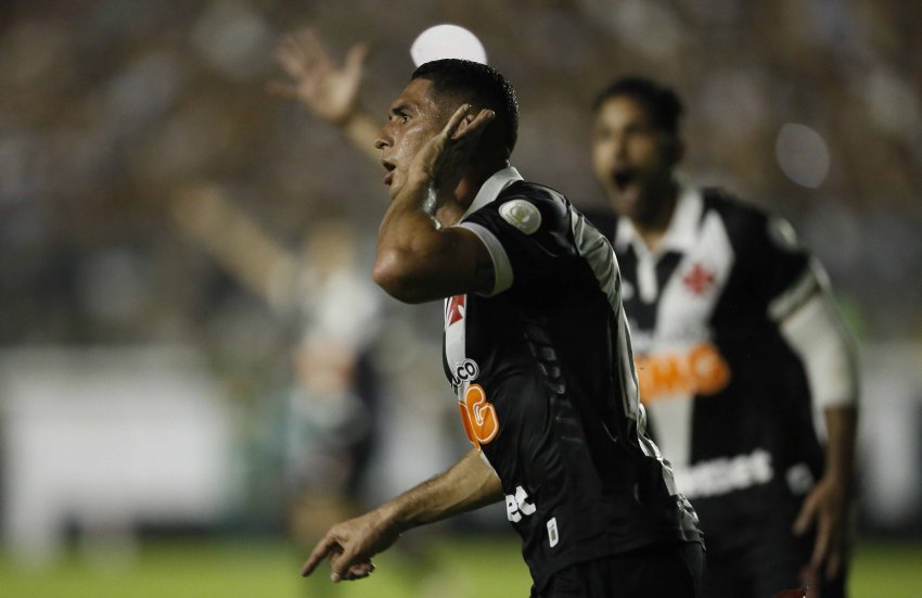 Vasco tenta manter distância do Z4 contra o vice-lanterna CSA