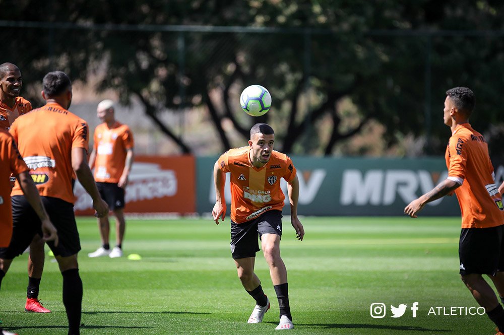 Atacante argentino Franco Di Santo treina no Atlético-MG antes de anúncio oficial
