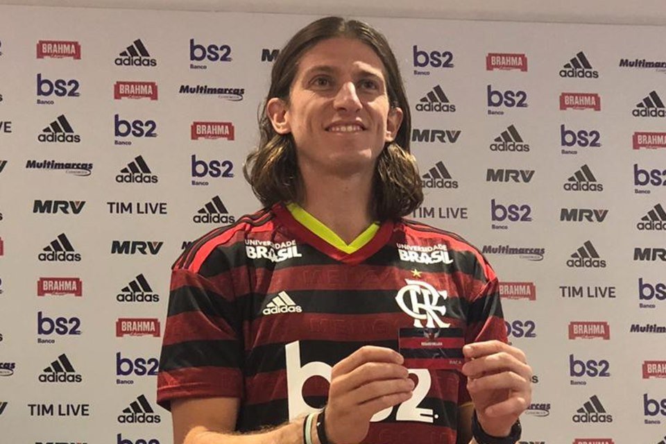 Filipe Luís diz que não está 100% e Diego Alves assume falha em derrota na Bahia