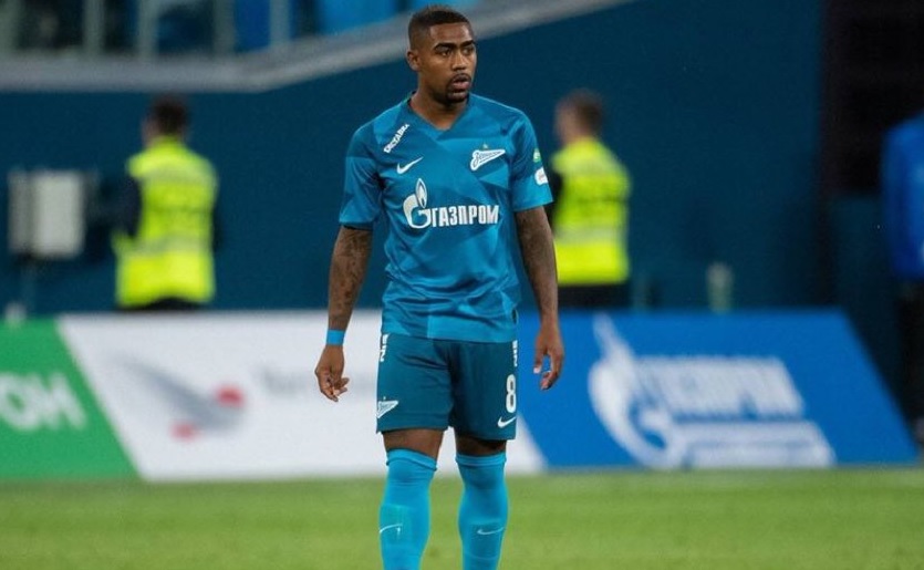 Zenit nega racismo da torcida contra ex-atacante do Corinthians