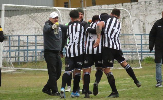 Copa Paulista: EC São Bernardo comemora triunfo na casa do Santo André