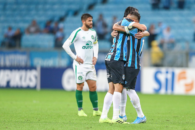Luto! Torcedor do Grêmio sofre mal súbito e acaba falecendo em jogo contra Chape