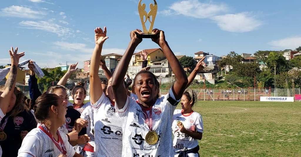 Campeãs dos Jogos Regionais, meninas do Audax carimbam vaga nas quartas do Brasileiro