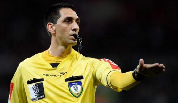 Flávio Guerra projeta arbitragem de Anderson Daronco no Dérbi 194