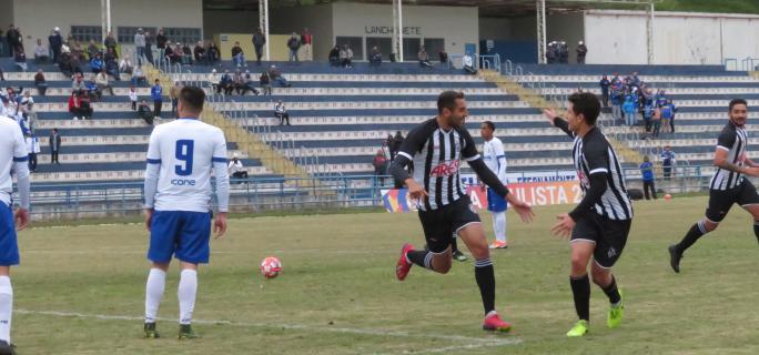 Copa Paulista: ‘Sensação muito boa’, diz zagueiro após marcar pelo EC São Bernardo