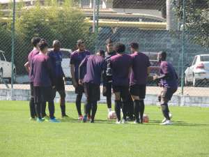 Profissional e sub-20 do EC São Bernardo participam de evento no Sindicato de Atletas