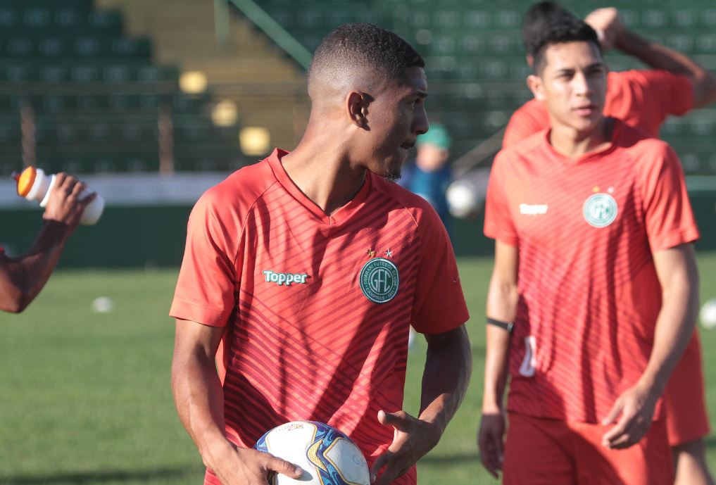 Série B: Zagueiro e atacante voltam a treinar no Guarani