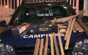 Polícia apreende arma e porretes em frente ao estádio do Guarani