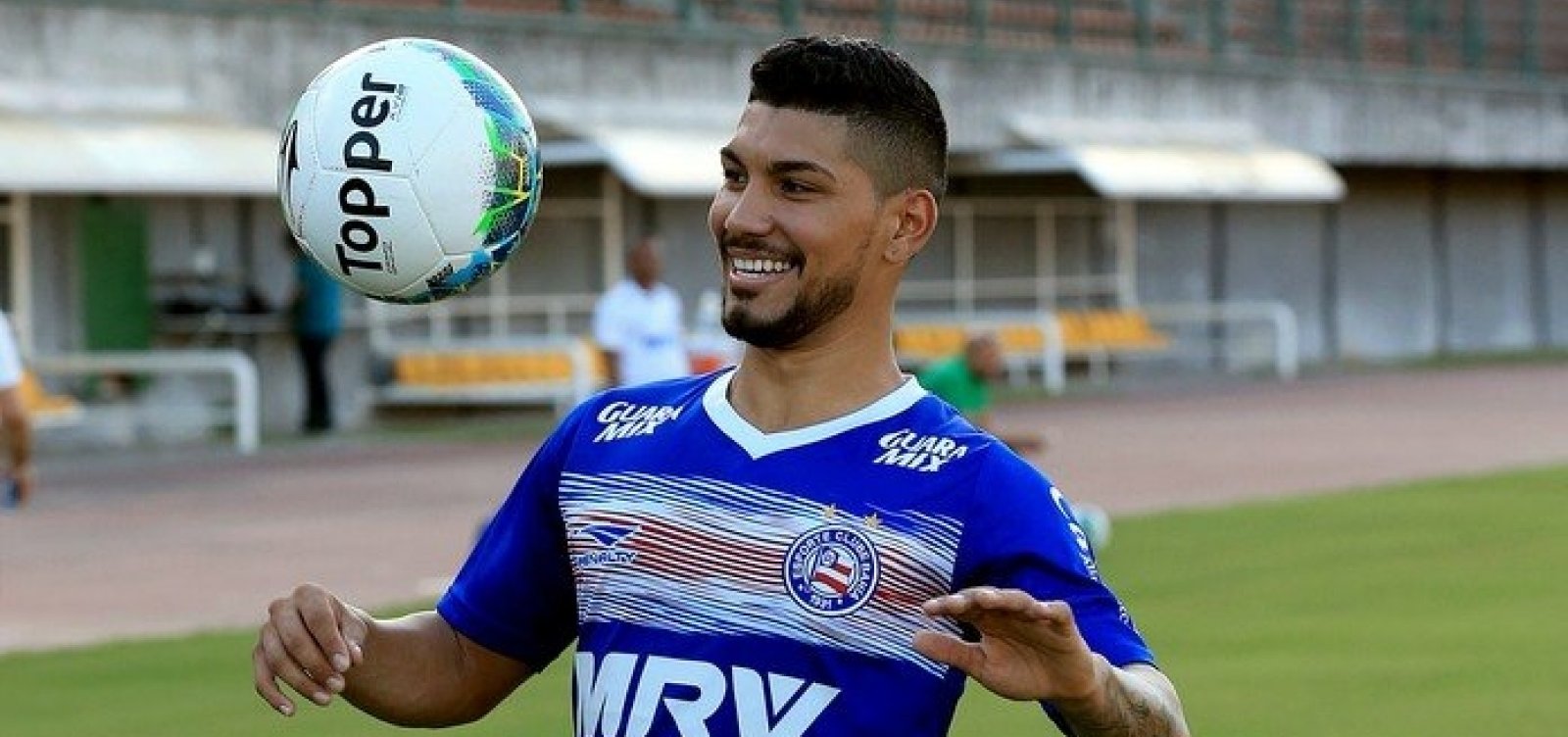 Sem espaço no Bahia, meia é emprestado ao futebol japonês