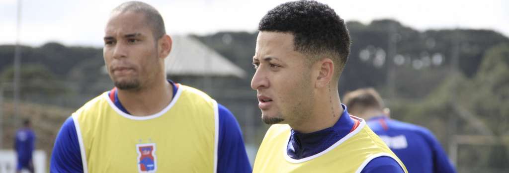 Rafael Furtado e Rodrigo Porto: opções para encarar o Vitória-BA (Foto: Rodrigo Sanches)