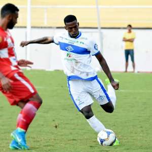 Série C: Atlético-AC perde lateral para time croata e atacante para o Caxias