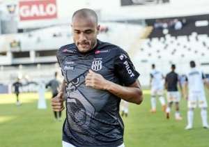 Roger pede permanência de Jorginho e crava: 